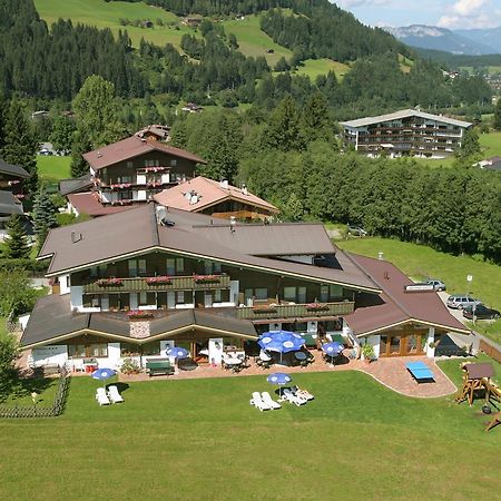Alpenhotel Landhaus Kuechl Kirchberg in Tirol Exteriör bild